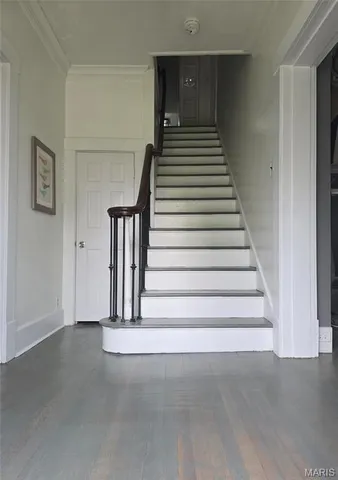 $242,000 | 713 North State Street, Jerseyville, IL 62052