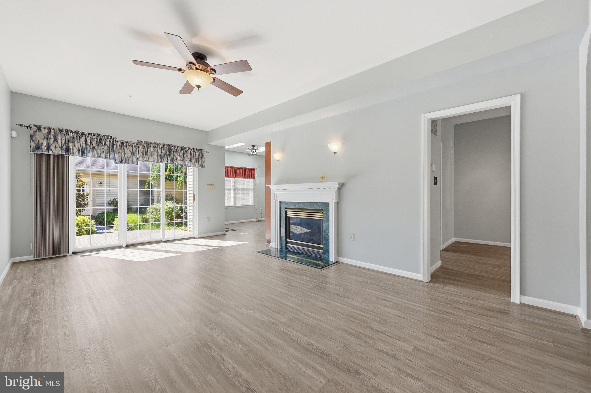 2215 Parish Lane Frederick, MD 21701 - Photo 16 of 63 Family Room