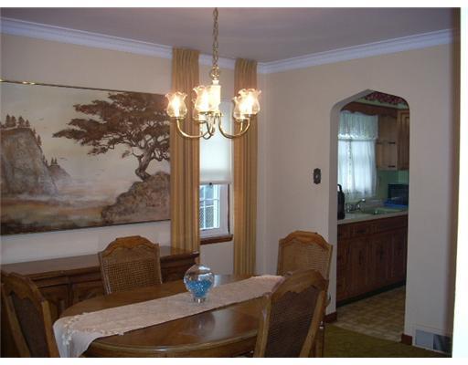 216 Amelia Street McKees Rocks, PA 15136 - Photo 3 of 13 Dining Room.