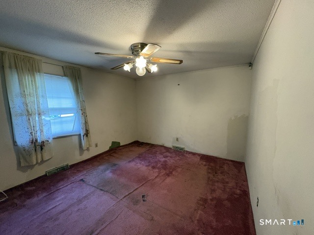 249 Malcolm Road West Haven, CT 06516 - Photo 11 of 14