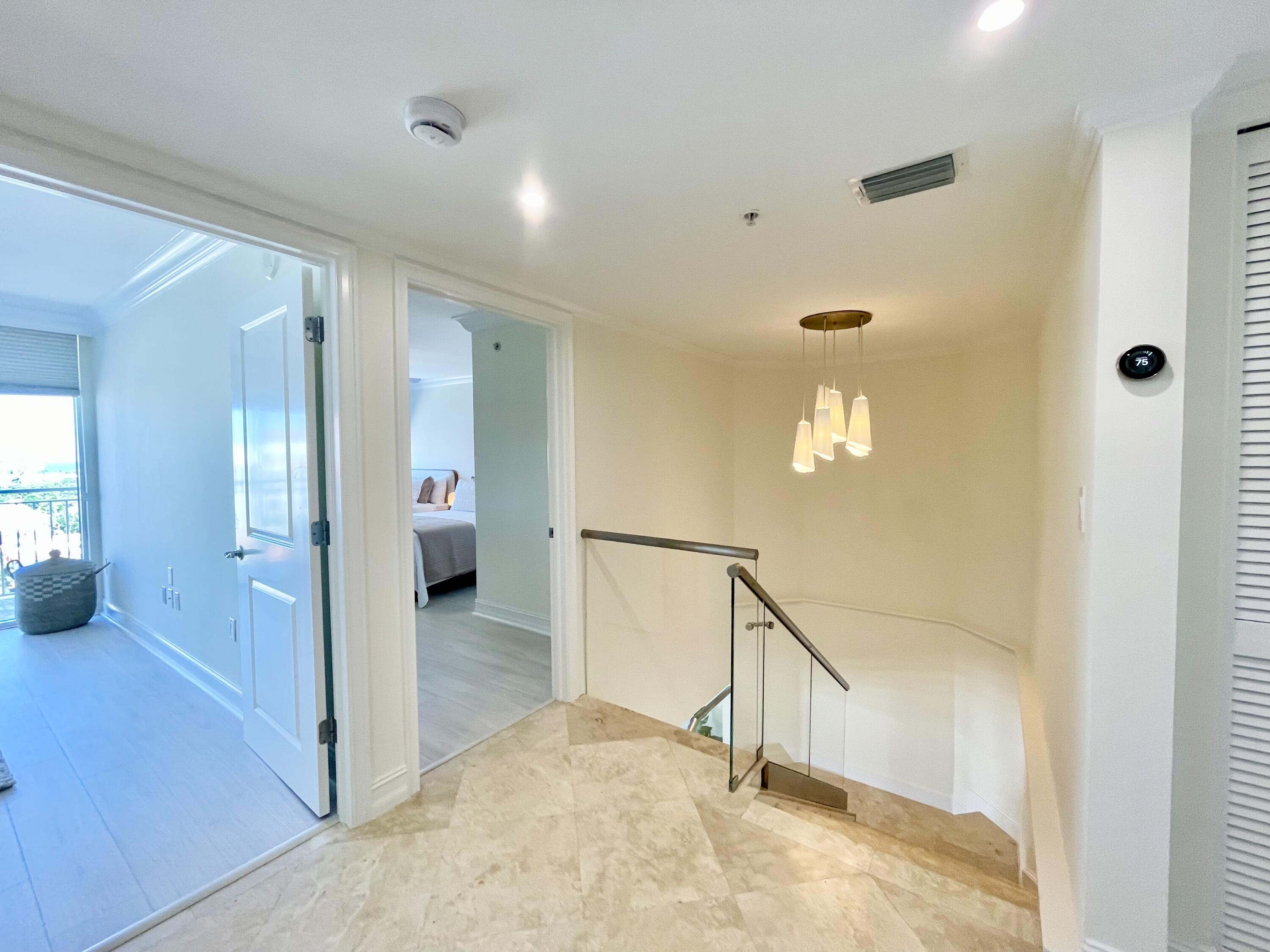 99 Southeast Mizner Boulevard, Unit PH5 Boca Raton, FL 33432 - Photo 22 of 48 a view of entryway