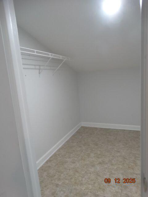1325 Greendale Avenue, Unit 20 Fort Walton Beach, FL 32547 - Photo 20 of 30 a view of an empty room