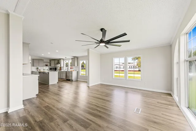 $180,000 | 4014 Rue Martine, New Iberia, LA 70560