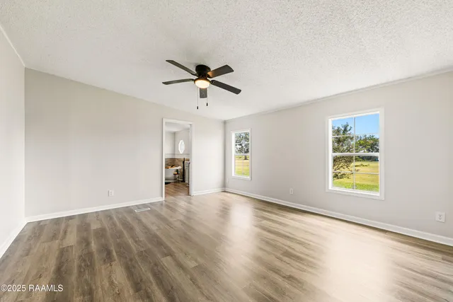 $180,000 | 4014 Rue Martine, New Iberia, LA 70560