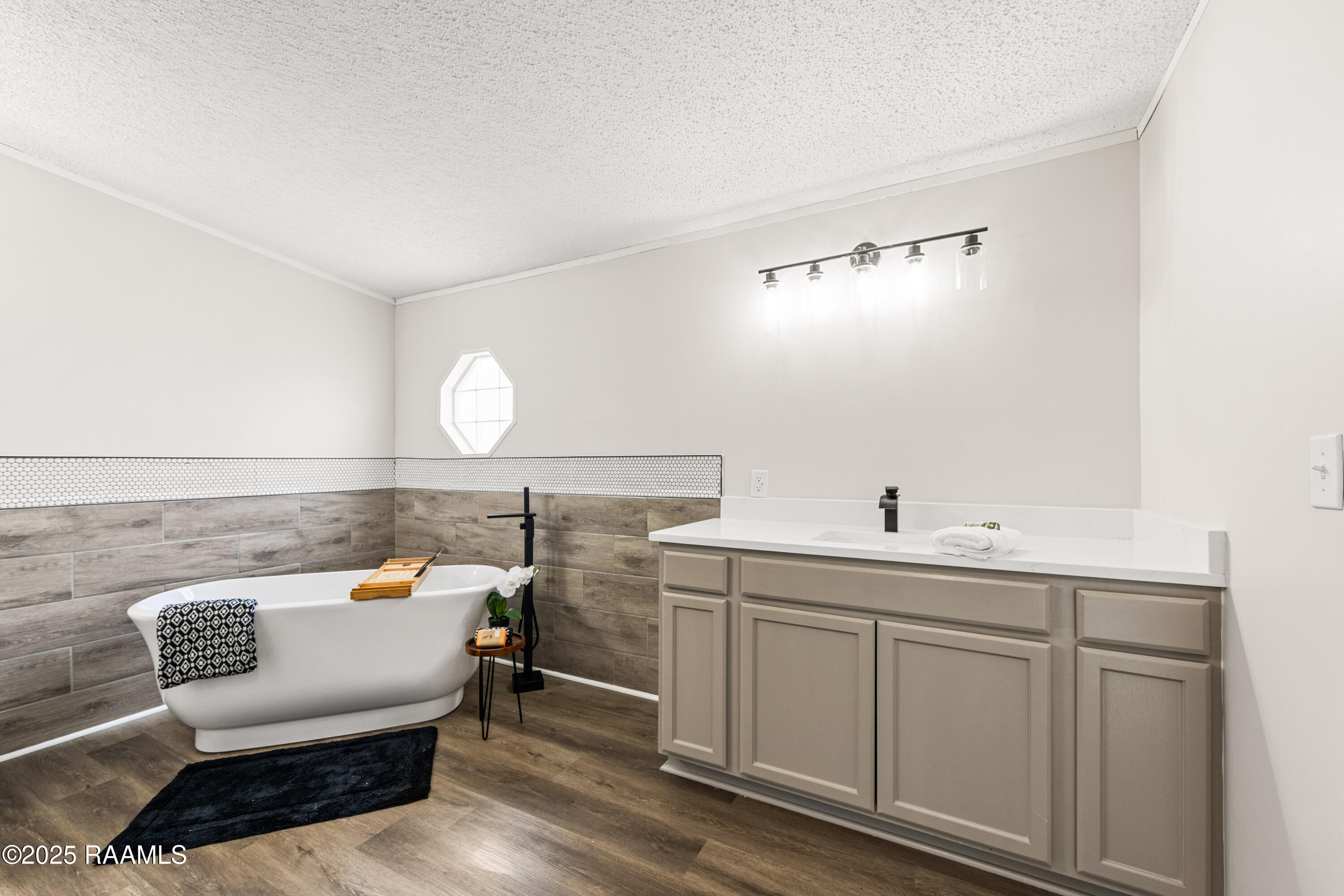 4014 Rue Martine New Iberia, LA 70560 - Photo 20 of 32 4014RueMartine-63