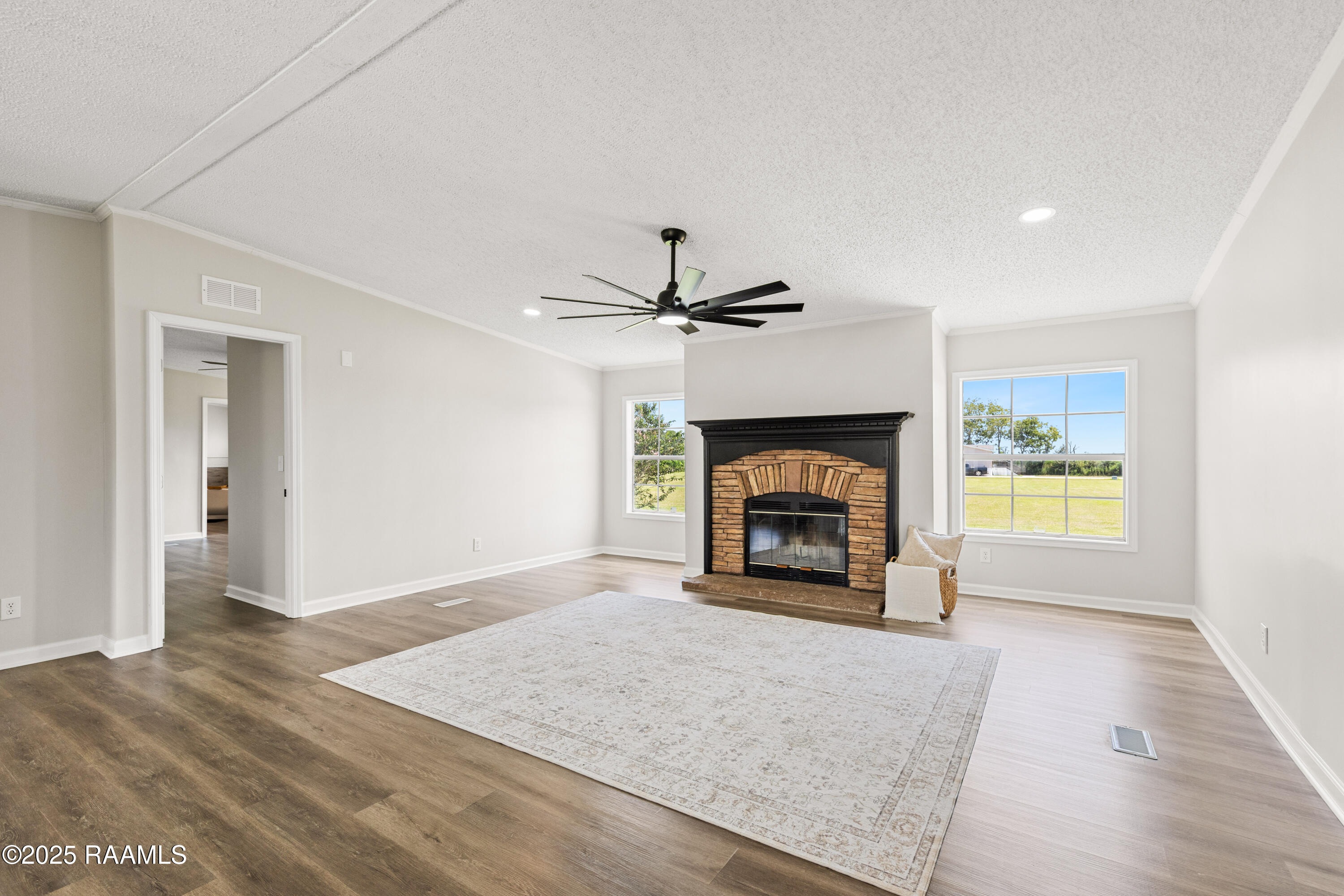 4014 Rue Martine New Iberia, LA 70560 - Photo 6 of 32 4014RueMartine-18