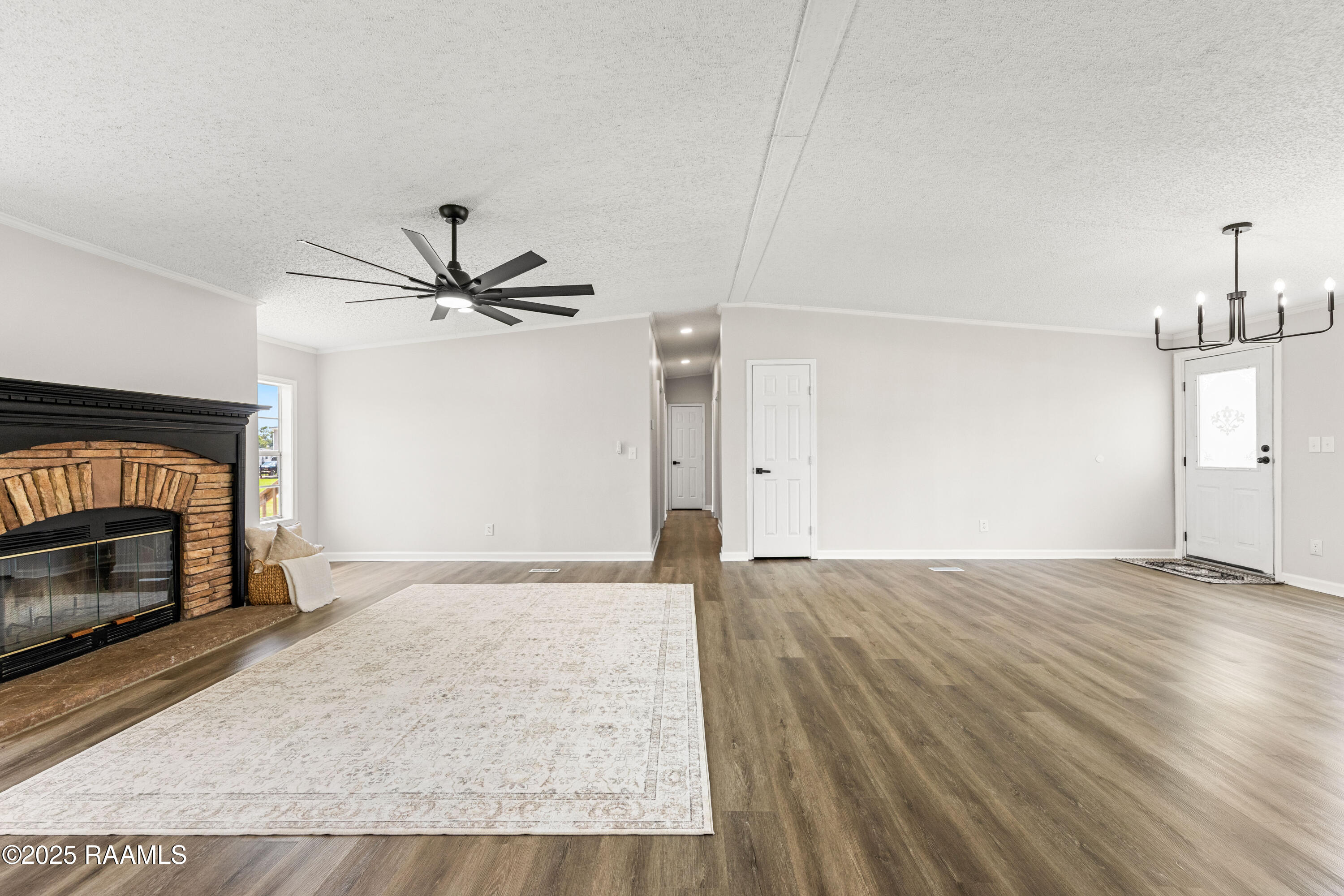 4014 Rue Martine New Iberia, LA 70560 - Photo 8 of 32 4014RueMartine-27