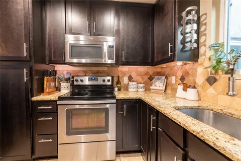 $349,000 | 12206 Wightman Place, Dallas, TX 75243