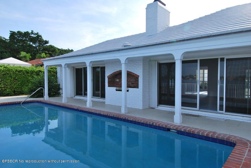 2284 Ibis Isle Road West Palm Beach, FL 33480 - Photo 11 of 15 11 Patio