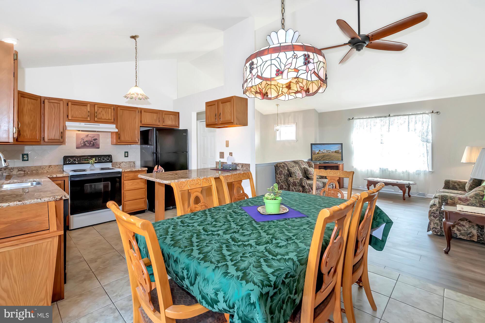 106 Log House Road Oxford, PA 19363 - Photo 8 of 29 Dining Room