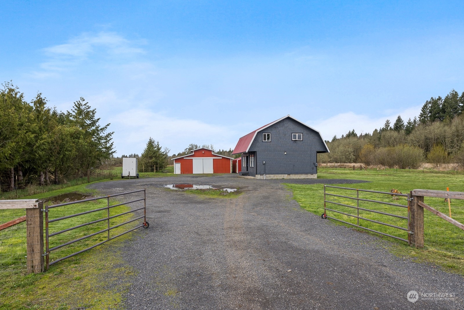 127 Remy Lane Chehalis, WA 98532 - Photo 2 of 24 a view of a house with a park