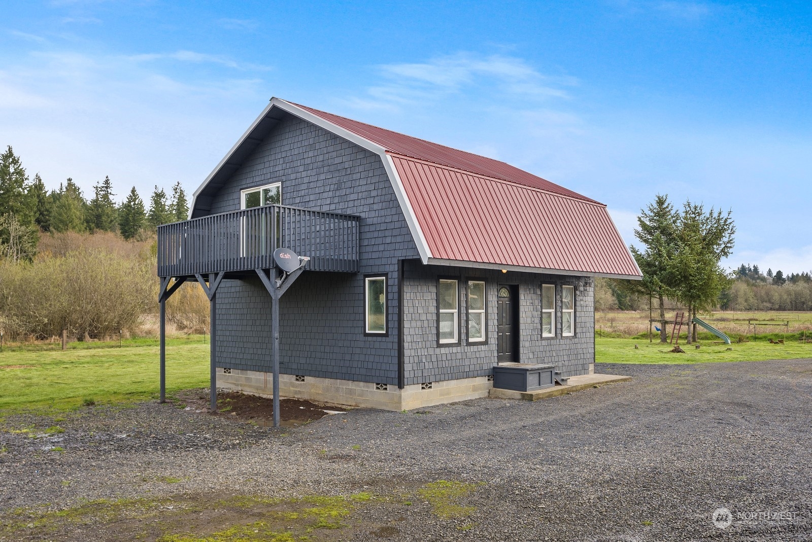 127 Remy Lane Chehalis, WA 98532 - Photo 5 of 24 a front view of a house with a yard