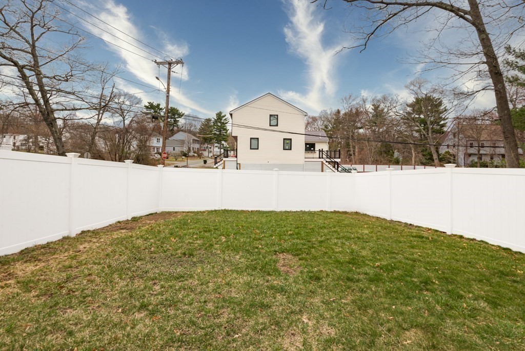 30 Julian Road Randolph, MA 02368 - Photo 23 of 28 Gallery Image 23