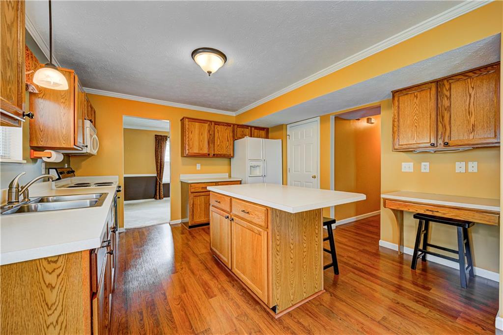6536 Furnas Road Indianapolis, IN 46221 - Photo 13 of 32