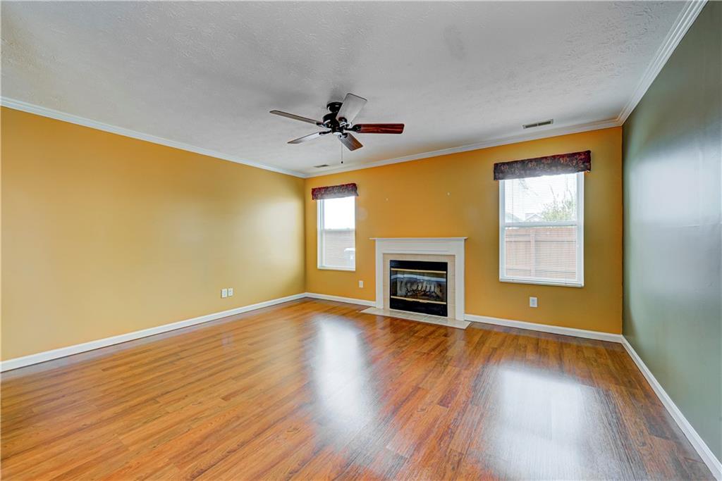 6536 Furnas Road Indianapolis, IN 46221 - Photo 5 of 32
