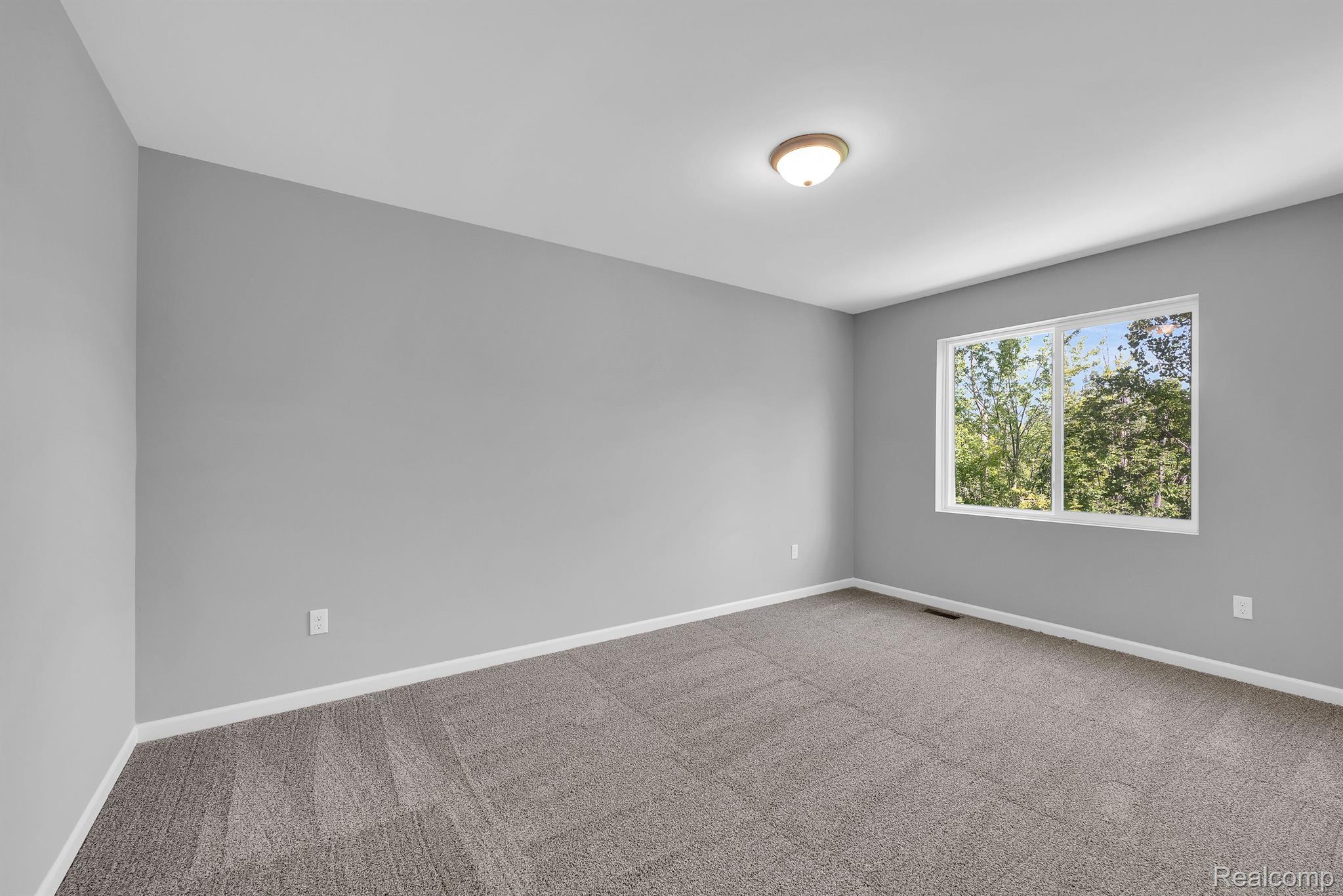 16252 Catalpa Ridge Holly, MI 48442 - Photo 22 of 30 Gallery Image 22