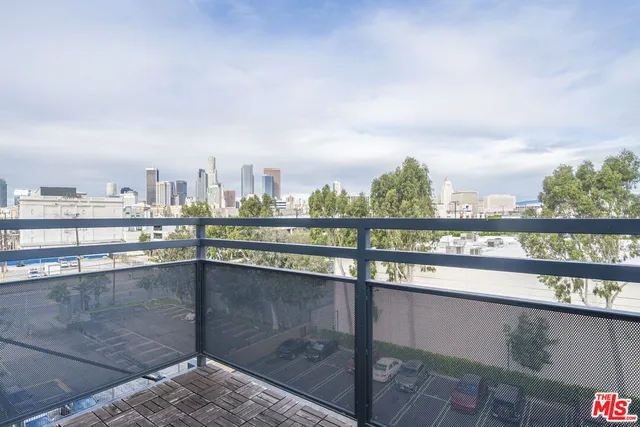 $1,350,000 | 825 East 4th Street, Unit 503, Los Angeles, CA 90013
