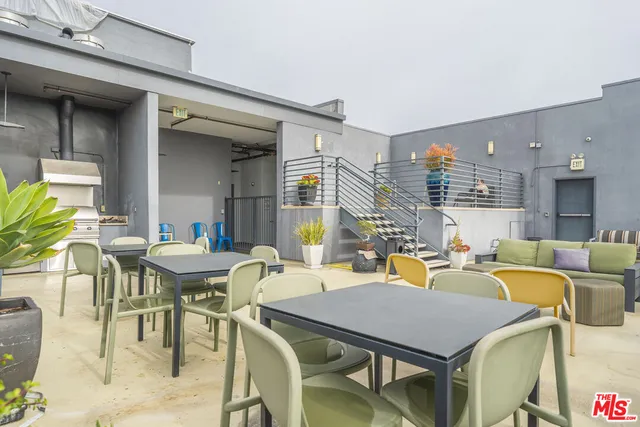 $1,350,000 | 825 East 4th Street, Unit 503, Los Angeles, CA 90013