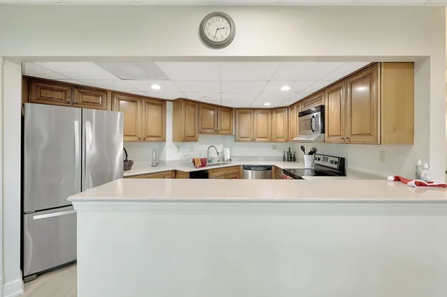 $350,000 | 8800 South Ocean Drive, Unit 609, Jensen Beach, FL 34957