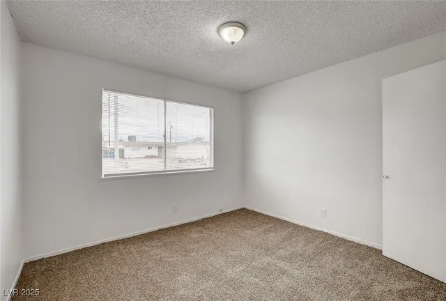 $1,700 | 6453 Bannock Way, Las Vegas, NV 89107