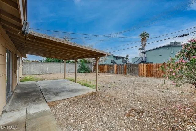 $1,700 | 6453 Bannock Way, Las Vegas, NV 89107