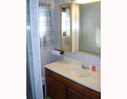 Master Bath/Spa. There is a full bath!
