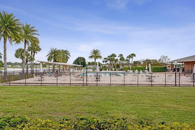 $369,000 | 3882 Dafilee Circle, West Palm Beach, FL 33417