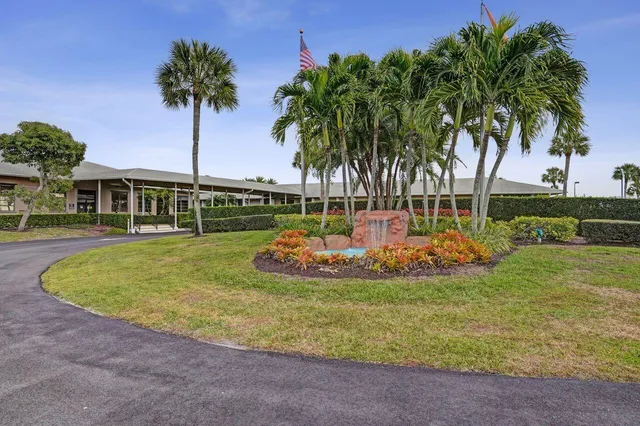 $369,000 | 3882 Dafilee Circle, West Palm Beach, FL 33417