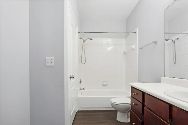 $1,899 | 1901 Crossing Place, Unit 3101, Austin, TX 78741