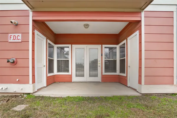 $1,899 | 1901 Crossing Place, Unit 3101, Austin, TX 78741