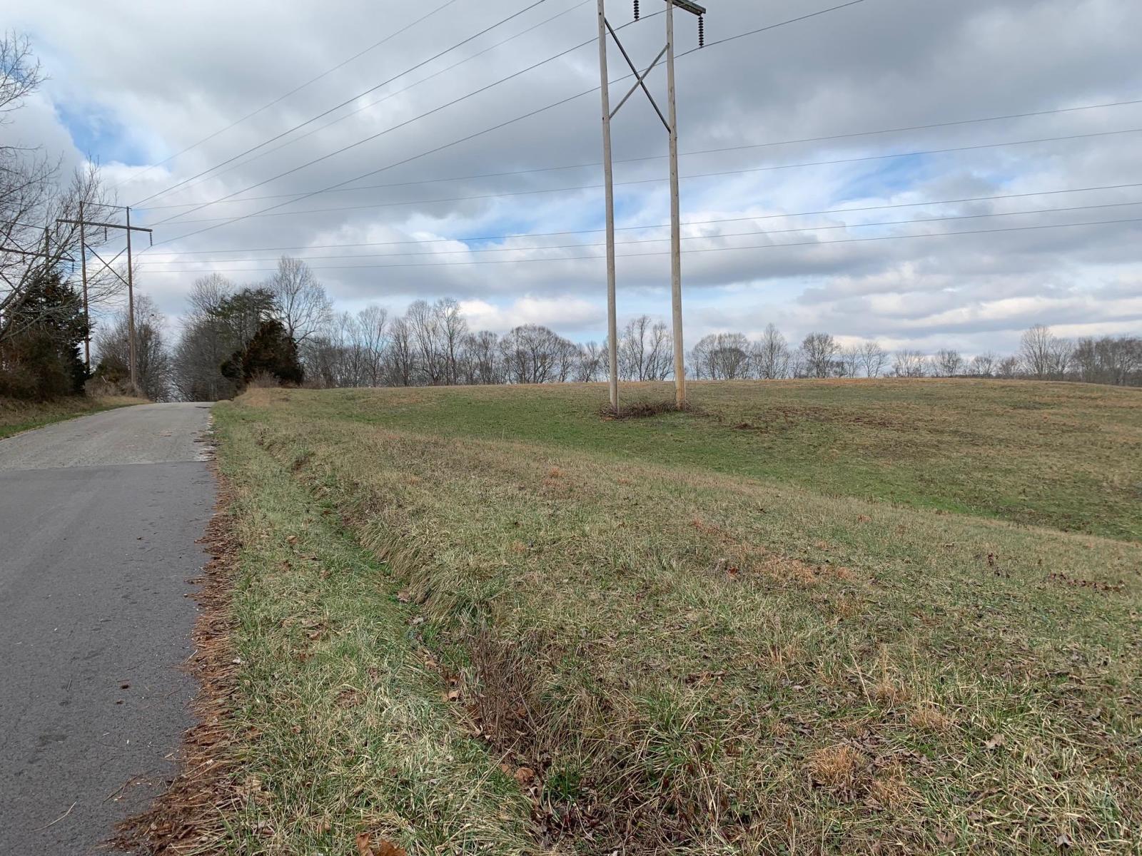 1470 Wolf Creek Road Nancy, KY 42544 - Photo 3 of 10 20200121182754858252000000-o