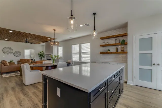 $575,846 | 1424 Summerbrooke Drive, Tallahassee, FL 32312