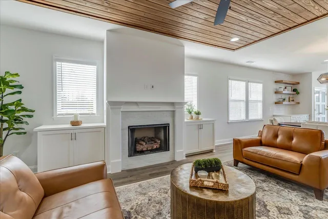 $575,846 | 1424 Summerbrooke Drive, Tallahassee, FL 32312