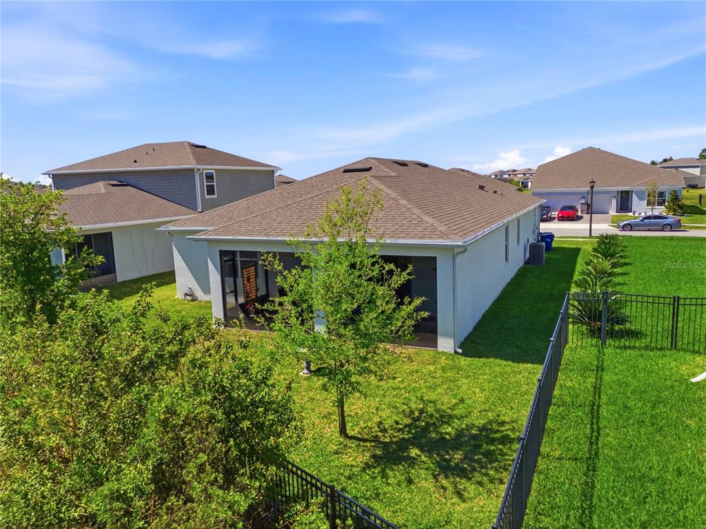 2398 Nuthatch Street St. Cloud, FL 34771 - Photo 4 of 51