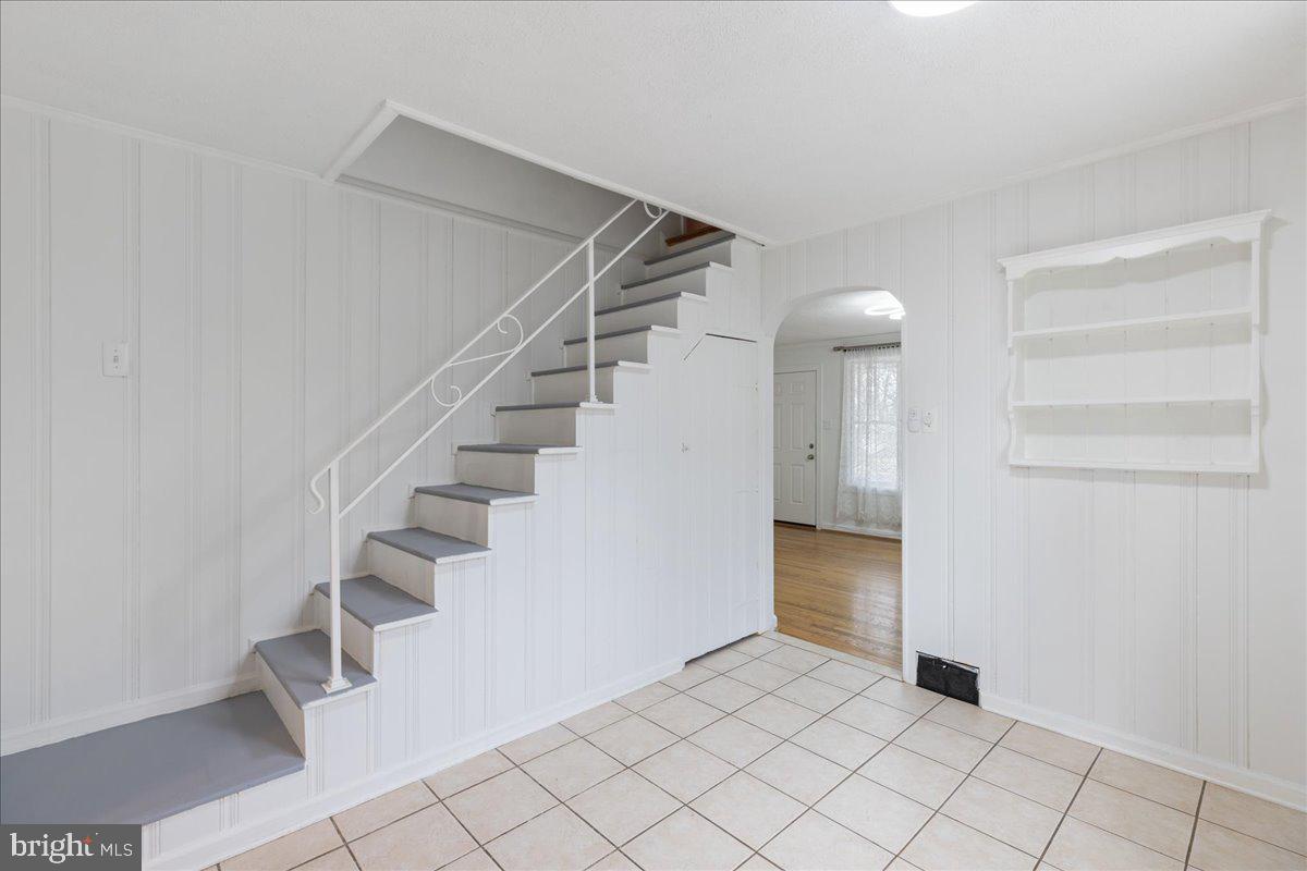 303 East Evesham Road Voorhees, NJ 08043 - Photo 8 of 34 a view of an entryway