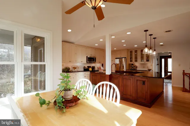 $539,900 | 1359 Sandpiper Drive, State College, PA 16801