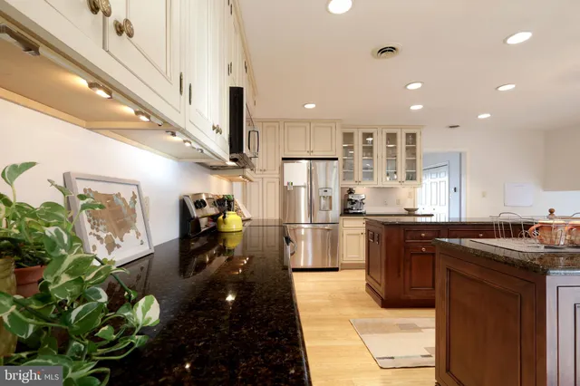 $539,900 | 1359 Sandpiper Drive, State College, PA 16801