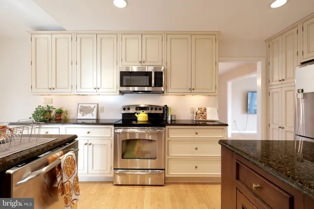 $539,900 | 1359 Sandpiper Drive, State College, PA 16801