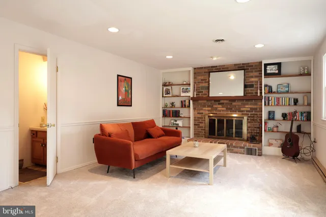 $539,900 | 1359 Sandpiper Drive, State College, PA 16801