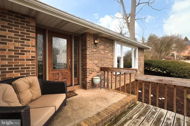 $539,900 | 1359 Sandpiper Drive, State College, PA 16801