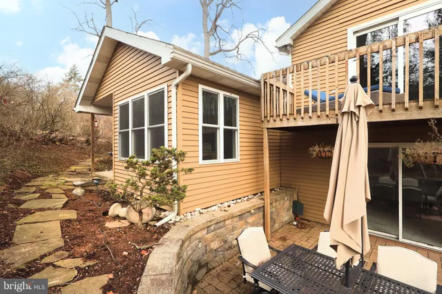 $539,900 | 1359 Sandpiper Drive, State College, PA 16801