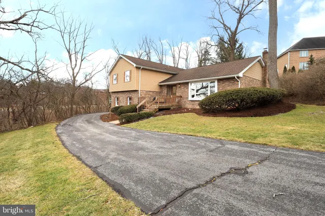 $539,900 | 1359 Sandpiper Drive, State College, PA 16801