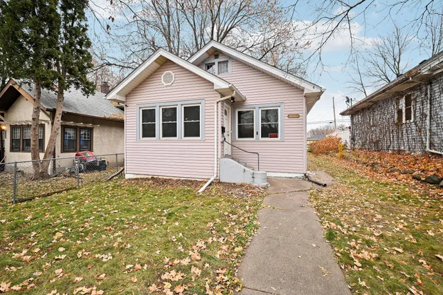 $210,000 | 3226 North Oliver Avenue, Minneapolis, MN 55412