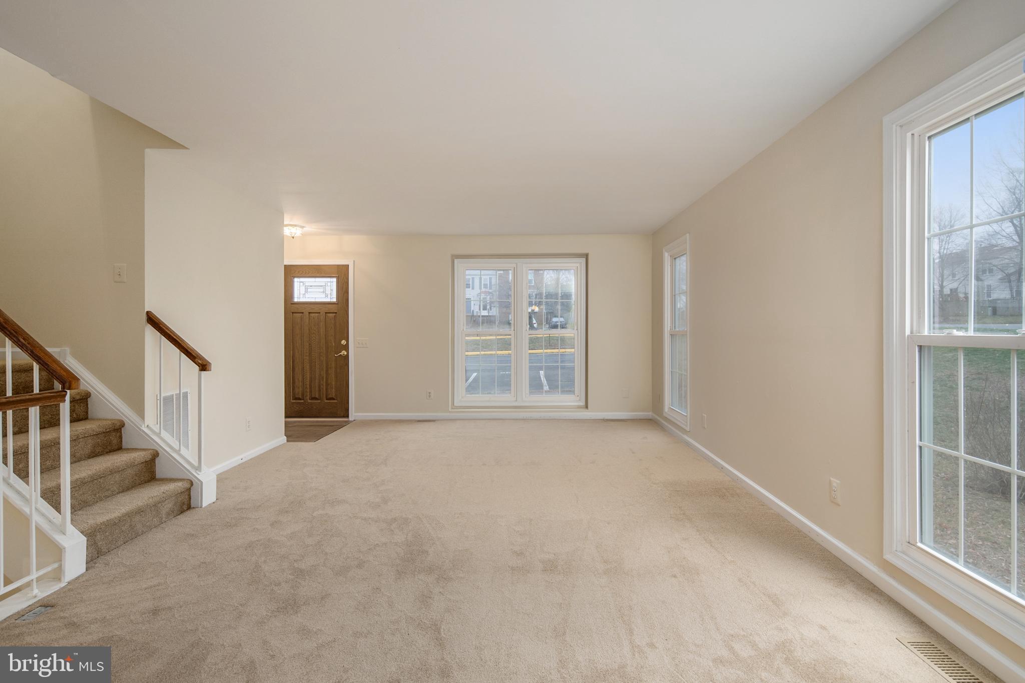 808 Harrogate Road Fredericksburg, VA 22406 - Photo 3 of 31 Gallery Image 3