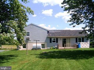 717 Kreider Road Lititz, PA 17543 - Photo 2 of 3