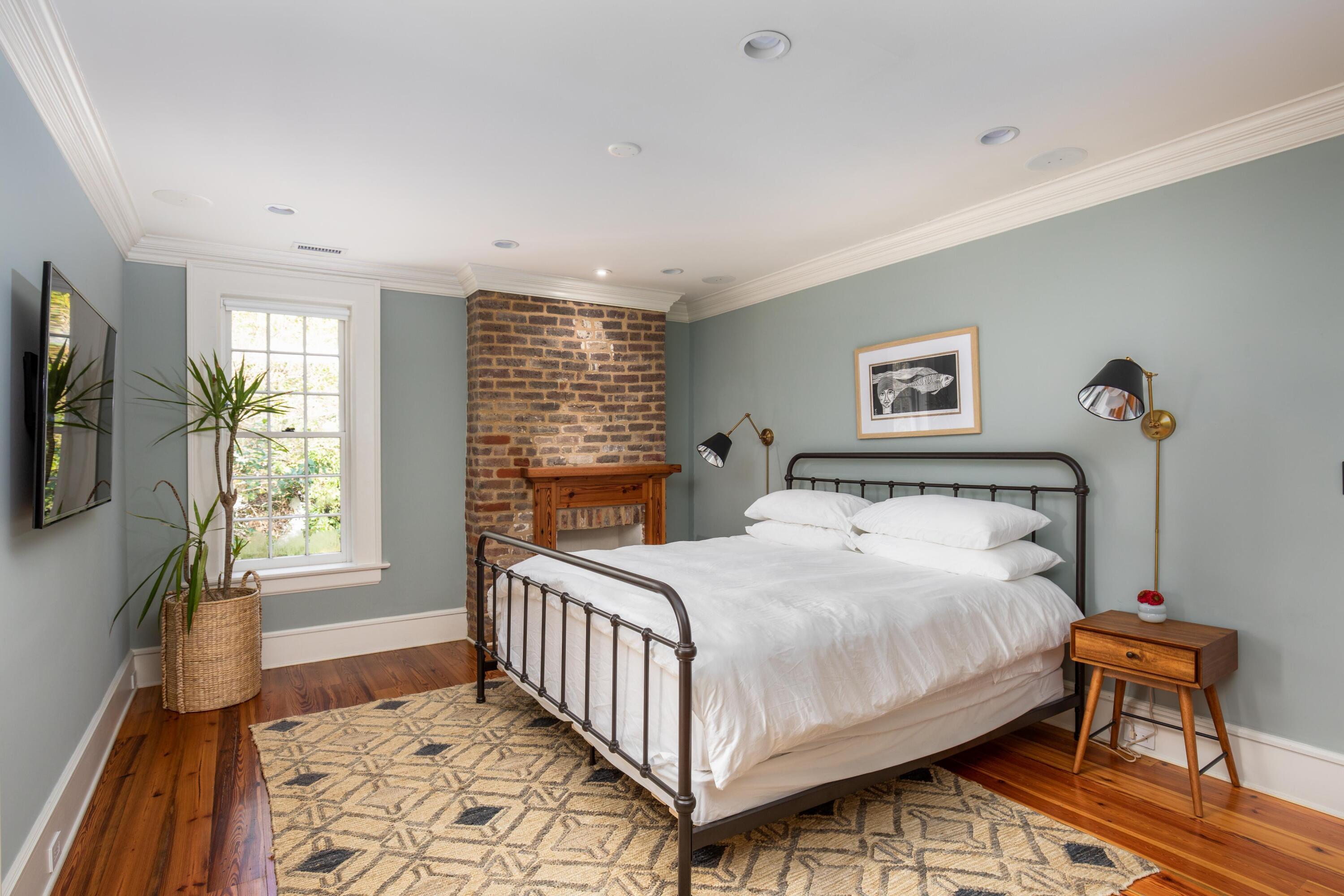 48 Bull Street, Unit B Charleston, SC 29401 - Photo 16 of 22 22230-20181010-1K7A0639EllisCreekLLC-Edi