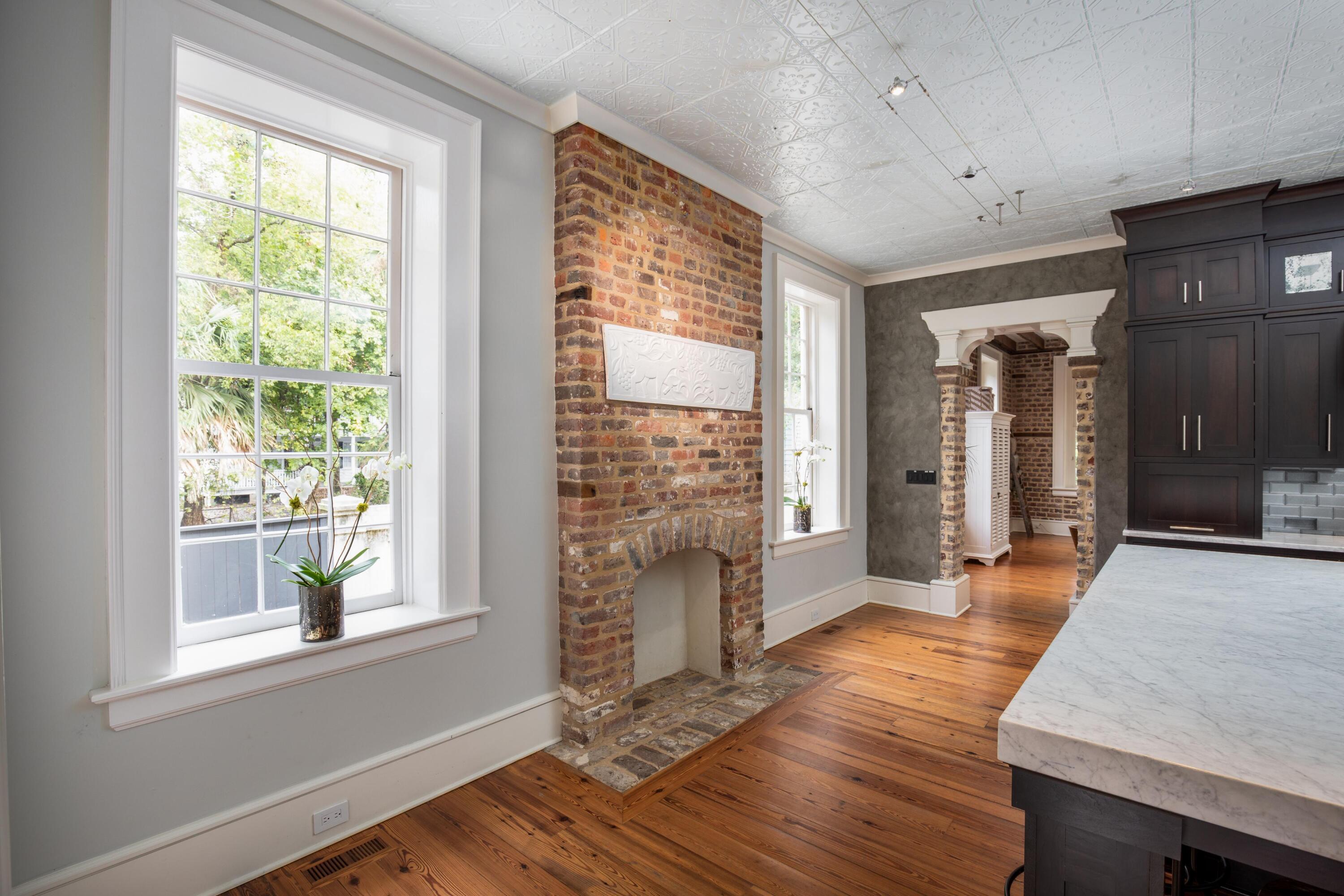 48 Bull Street, Unit B Charleston, SC 29401 - Photo 8 of 22 22215-20181010-1K7A0503EllisCreekLLC-Edi