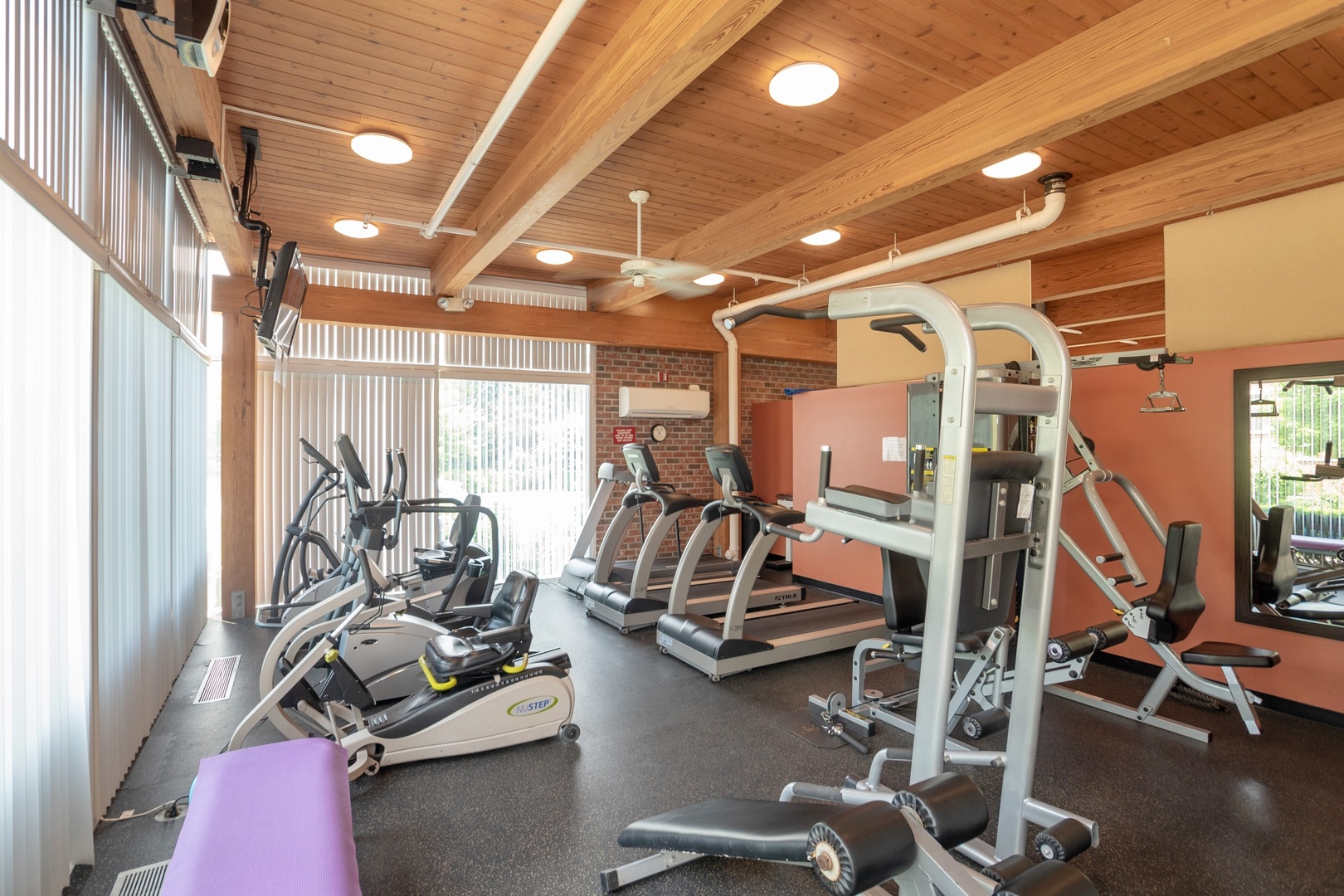 432 Kelburn Road, Unit 322 Deerfield, IL 60015 - Photo 14 of 19