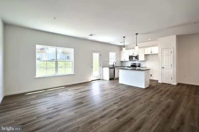 $344,200 | 7865 Briarwood Drive, Harrisburg, PA 17112