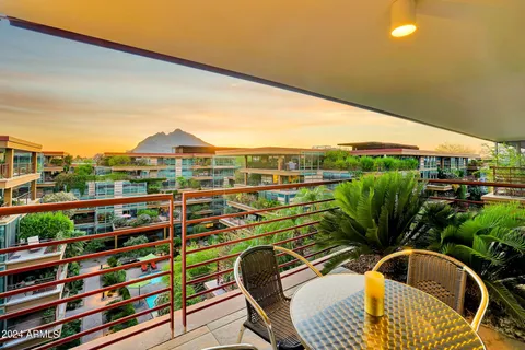 $1,650,000 | 7137 East Rancho Vista Drive, Unit 7008, Scottsdale, AZ 85251